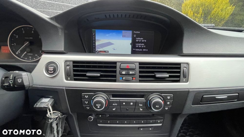 BMW Seria 3 318i Edition Exclusive - 29
