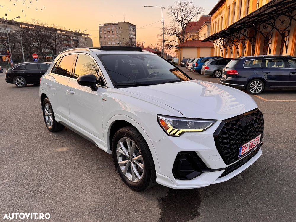 Audi Q3 45 TFSI quattro S tronic S line - 1