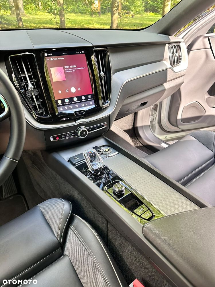 Volvo XC 60 - 8