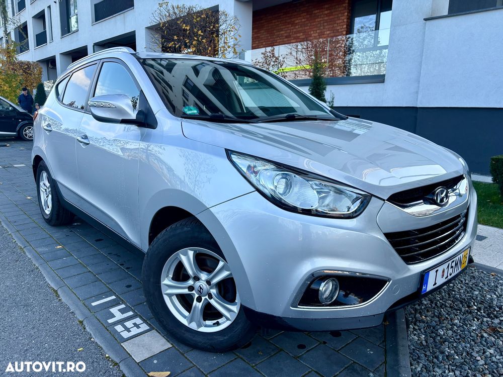 Hyundai ix35 2.0 CRDI 4WD Premium - 3