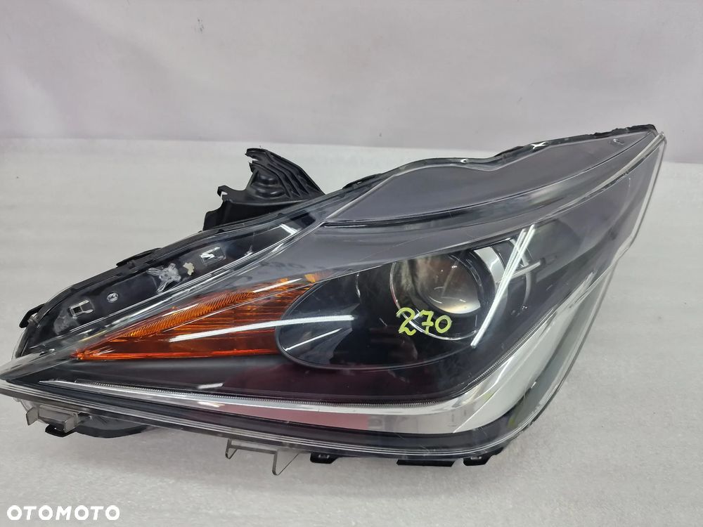 TOYOTA AYGO II 14- LEWA LAMPA PRZEDNIA PRZÓD , NR KOITO 0H-17 , NR AUKCJI LA270 - 1
