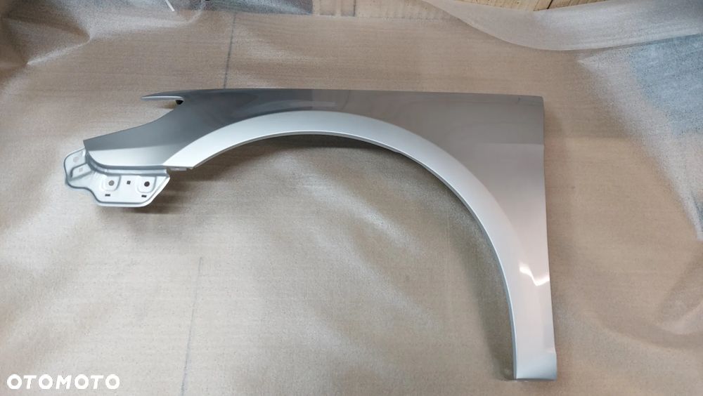 VW PASSAT CC 08-17 rok BŁOTNIK LEWY LUB PRAWY  LA7W CYNK. - 1