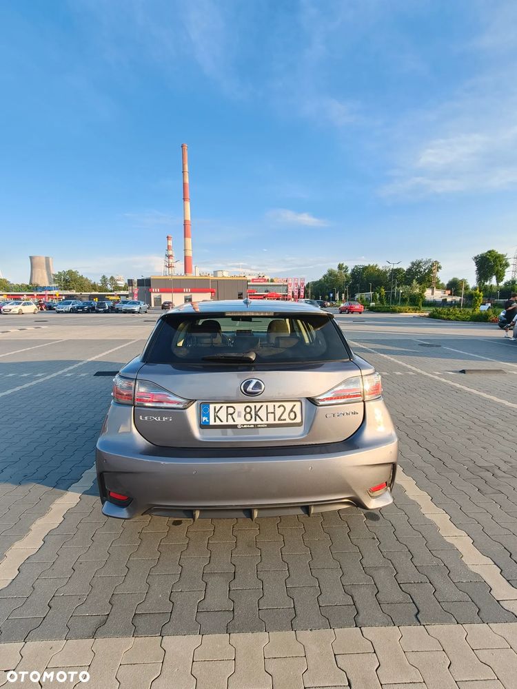 Lexus CT 200h Elite - 4