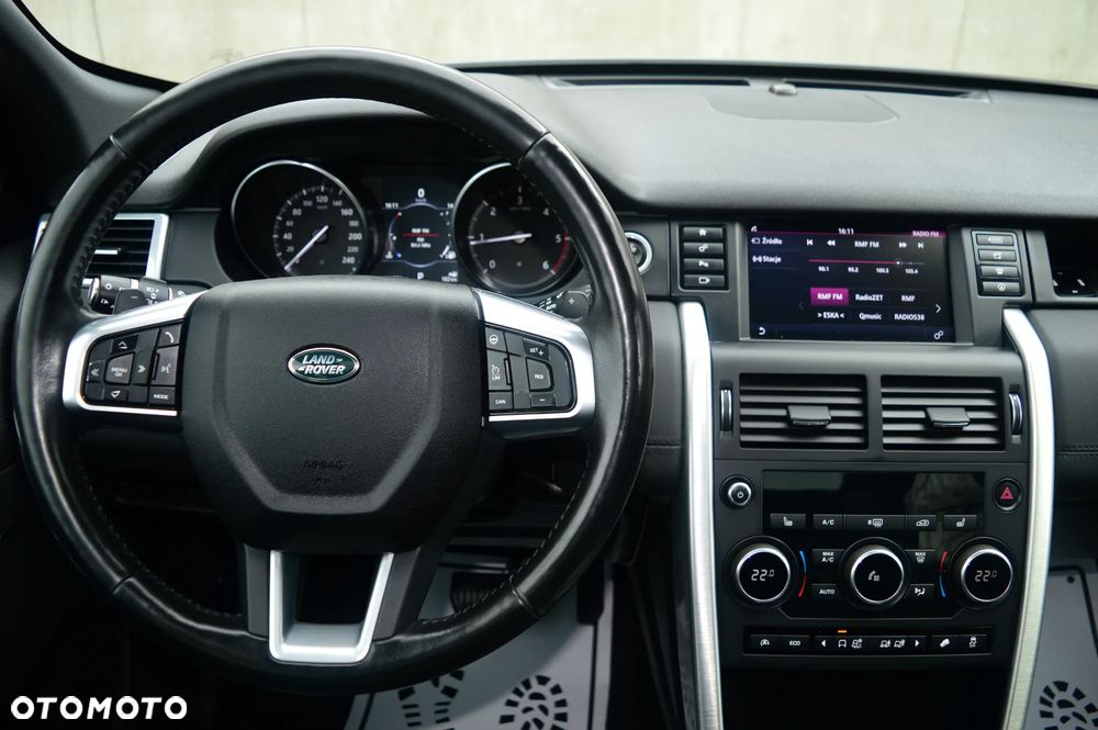 Land Rover Discovery Sport - 17