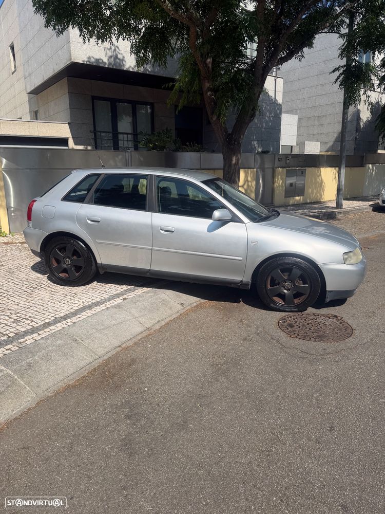 Audi A3 1.6 Ambition - 4