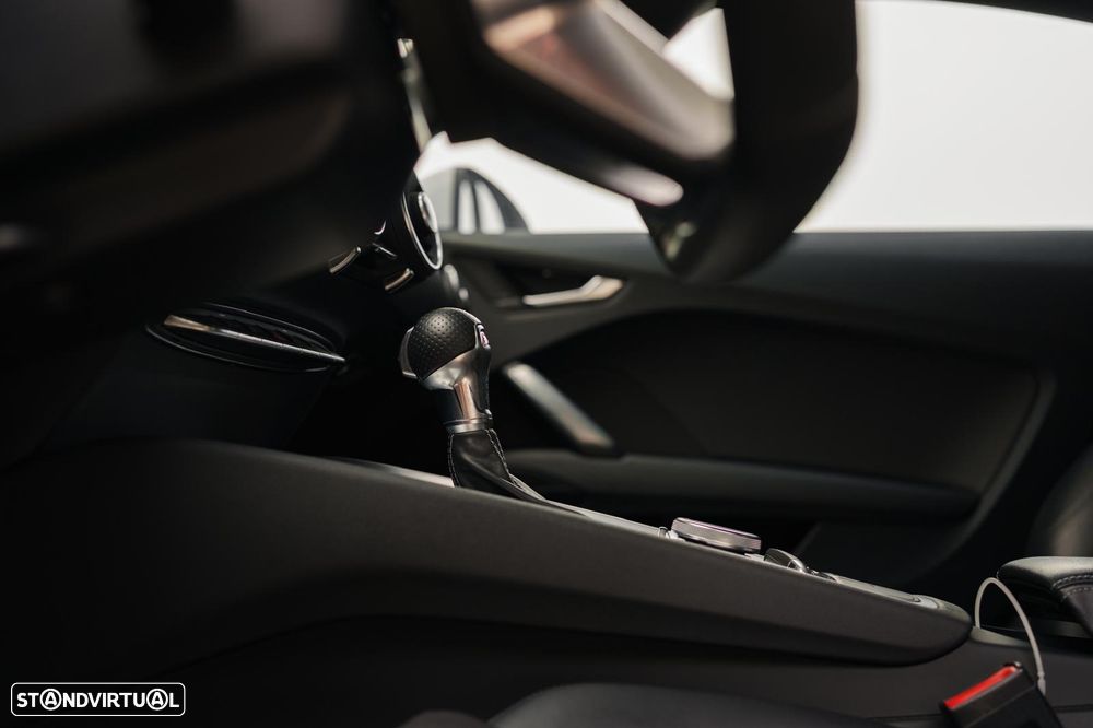 Audi TT Coupé 2.0 TFSI quattro S tronic - 8