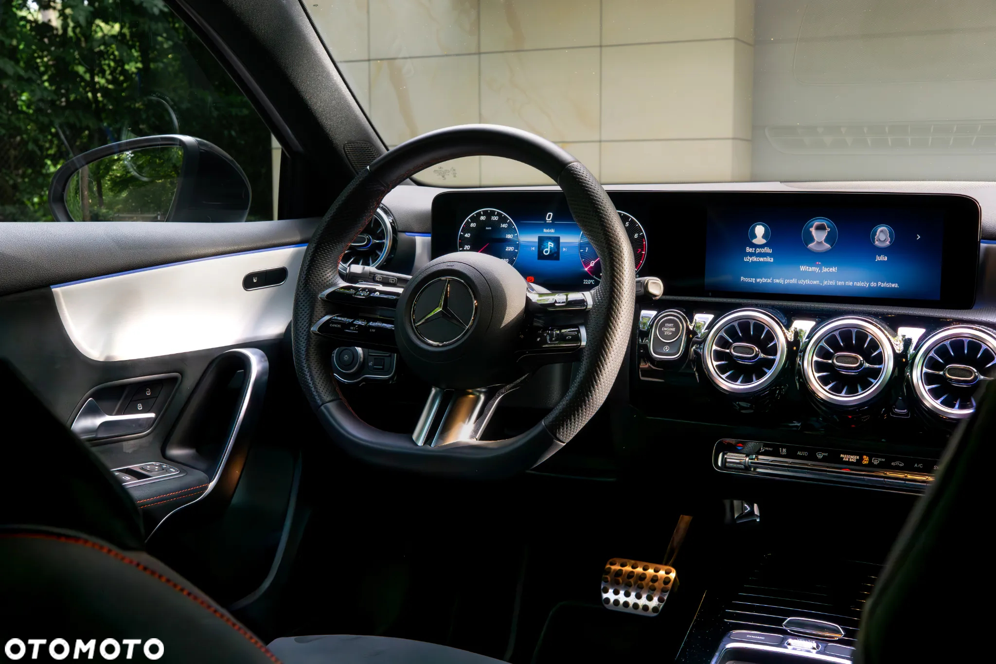 Mercedes-Benz Klasa A 200 AMG Line 7G-DCT - 12