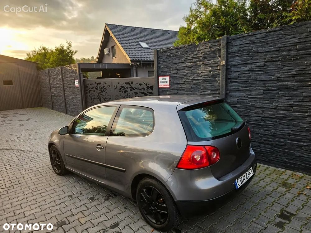 Volkswagen Golf - 3