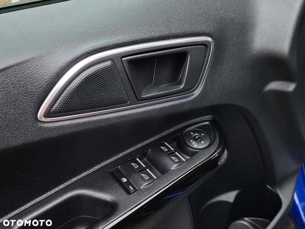 Ford B-MAX 1.0 EcoBoost Titanium - 30