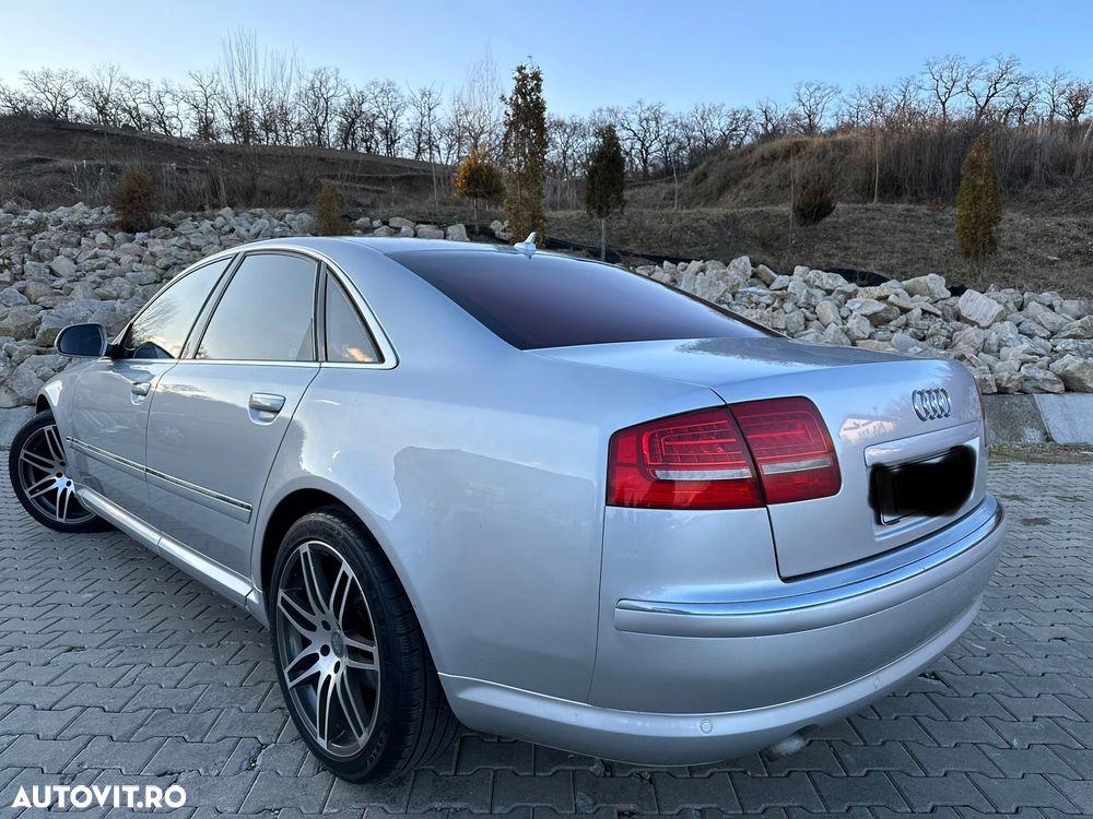 Audi A8 - 5