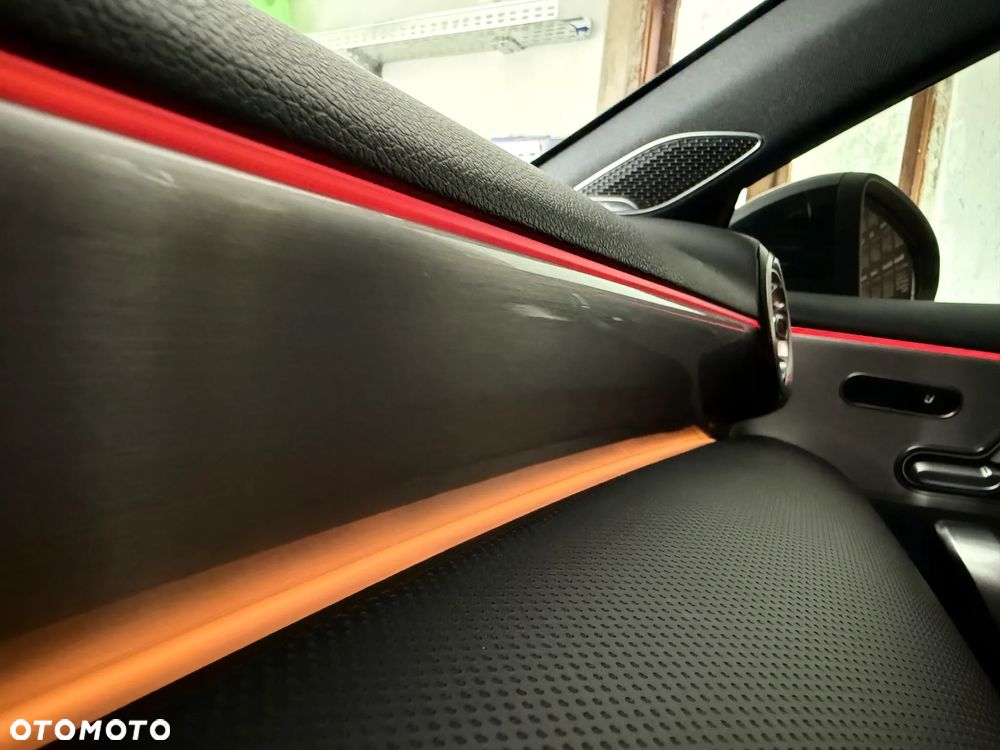 Mercedes-Benz Klasa A 35 AMG 4-Matic 7G-DCT - 14