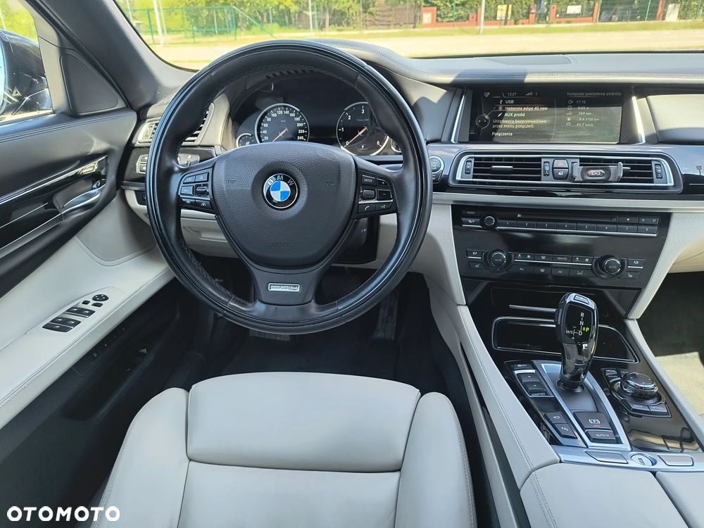 BMW Seria 7 730d - 6