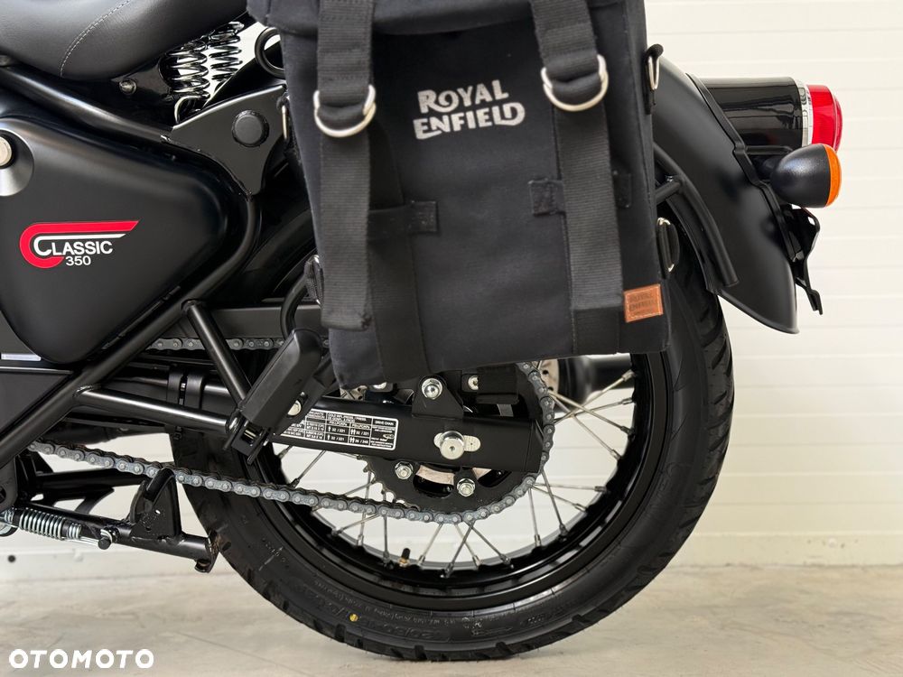 Royal Enfield Classic - 31