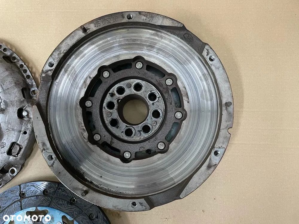 SPRZĘGŁO KOŁO DWUMASOWE 415075210 TOYOTA AVENSIS T27 LIFT T29 2.0D 15-18 - 2