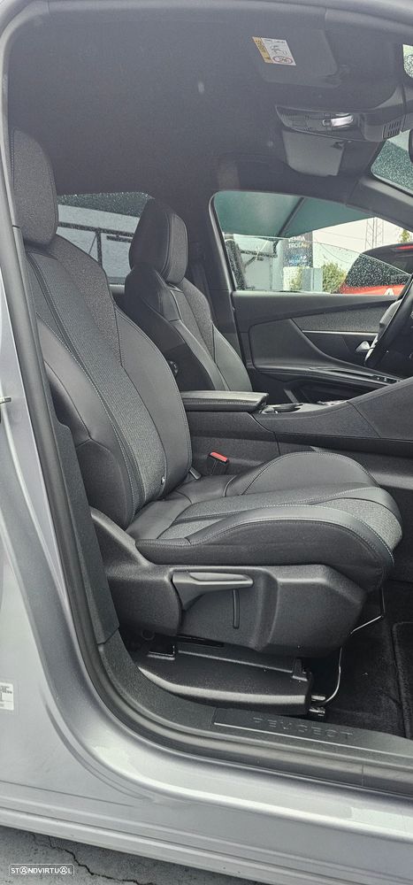 Peugeot 3008 BlueHDi 130 Stop & Start EAT8 Allure - 8