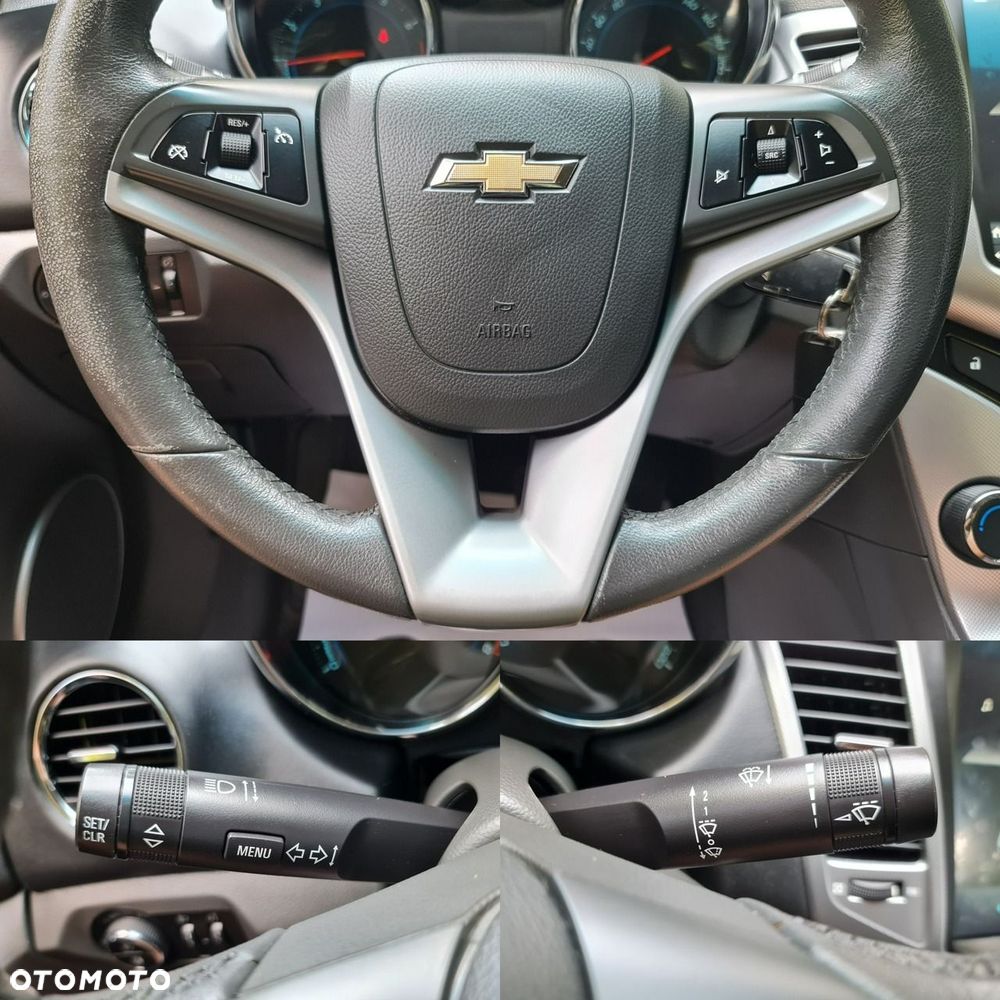 Chevrolet Cruze 1.8 LT - 19