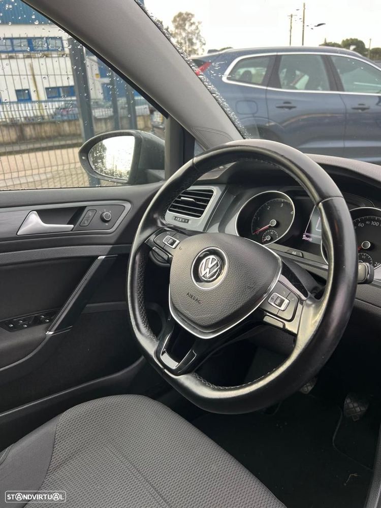 VW Golf Variant 1.6 TDi Confortline - 10