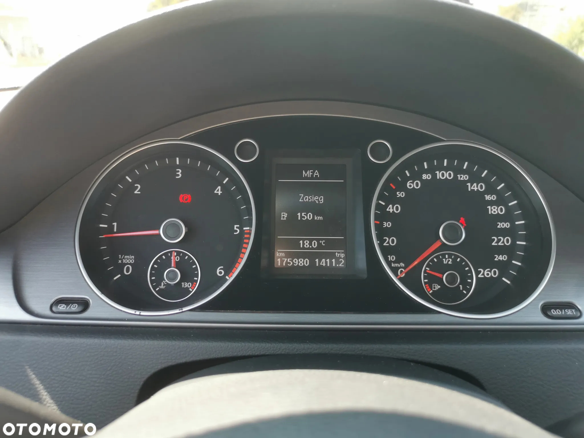 Volkswagen Passat 2.0 TDI Comfortline - 18