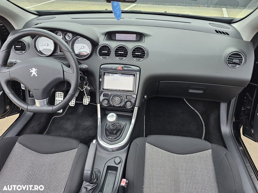 Peugeot 308 CC 1.6 E Premium Pack - 6