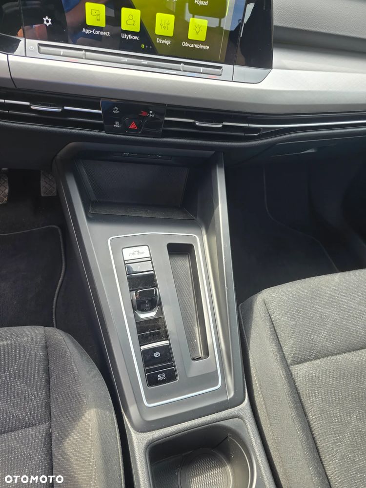 Volkswagen Golf - 9