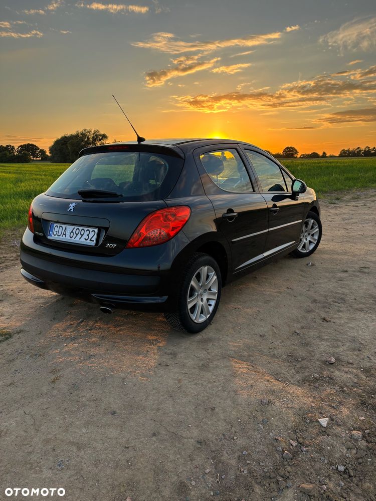 Peugeot 207 1.4 - 4