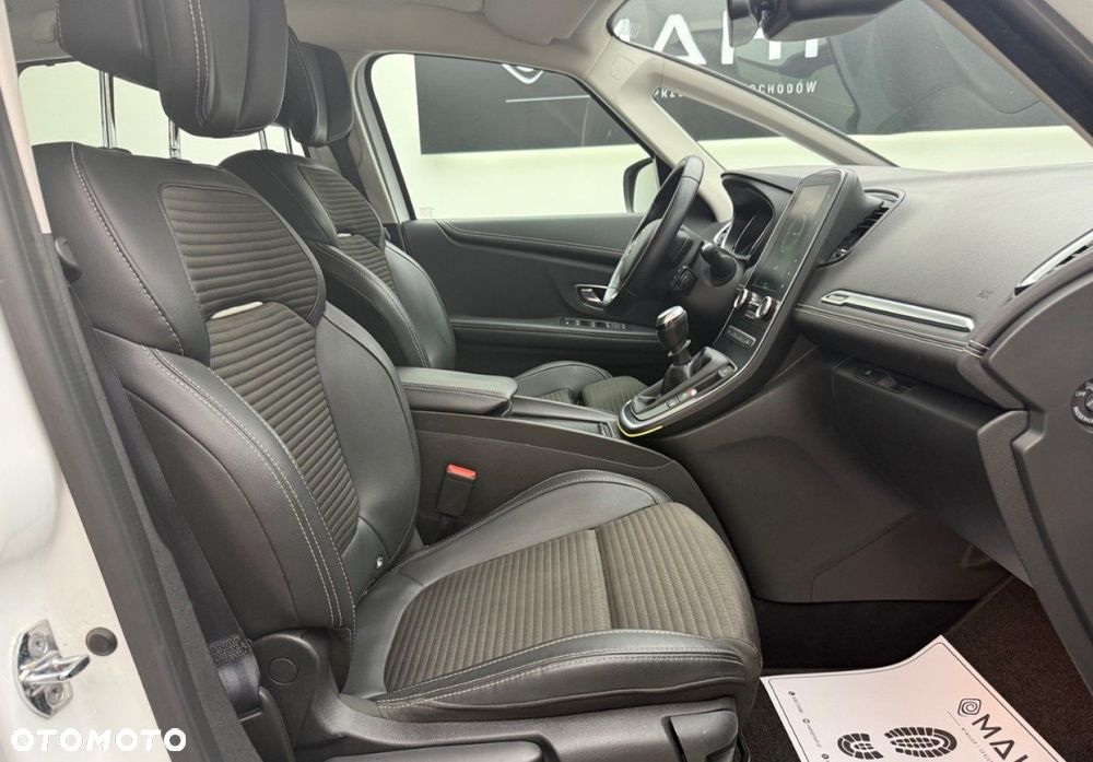 Renault Scenic - 18