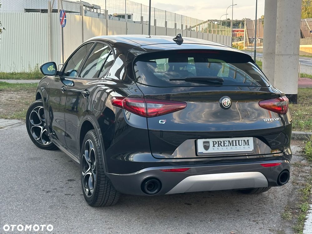 Alfa Romeo Stelvio 2.0 Turbo TI Q4 - 5