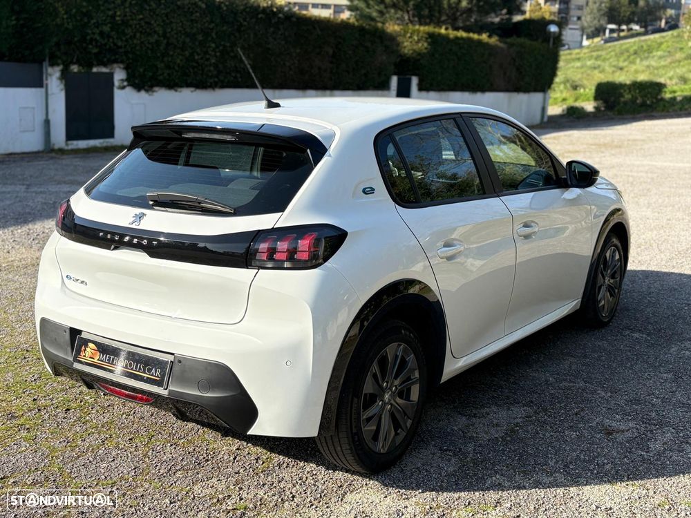 Peugeot e-208 Active Pack - 1
