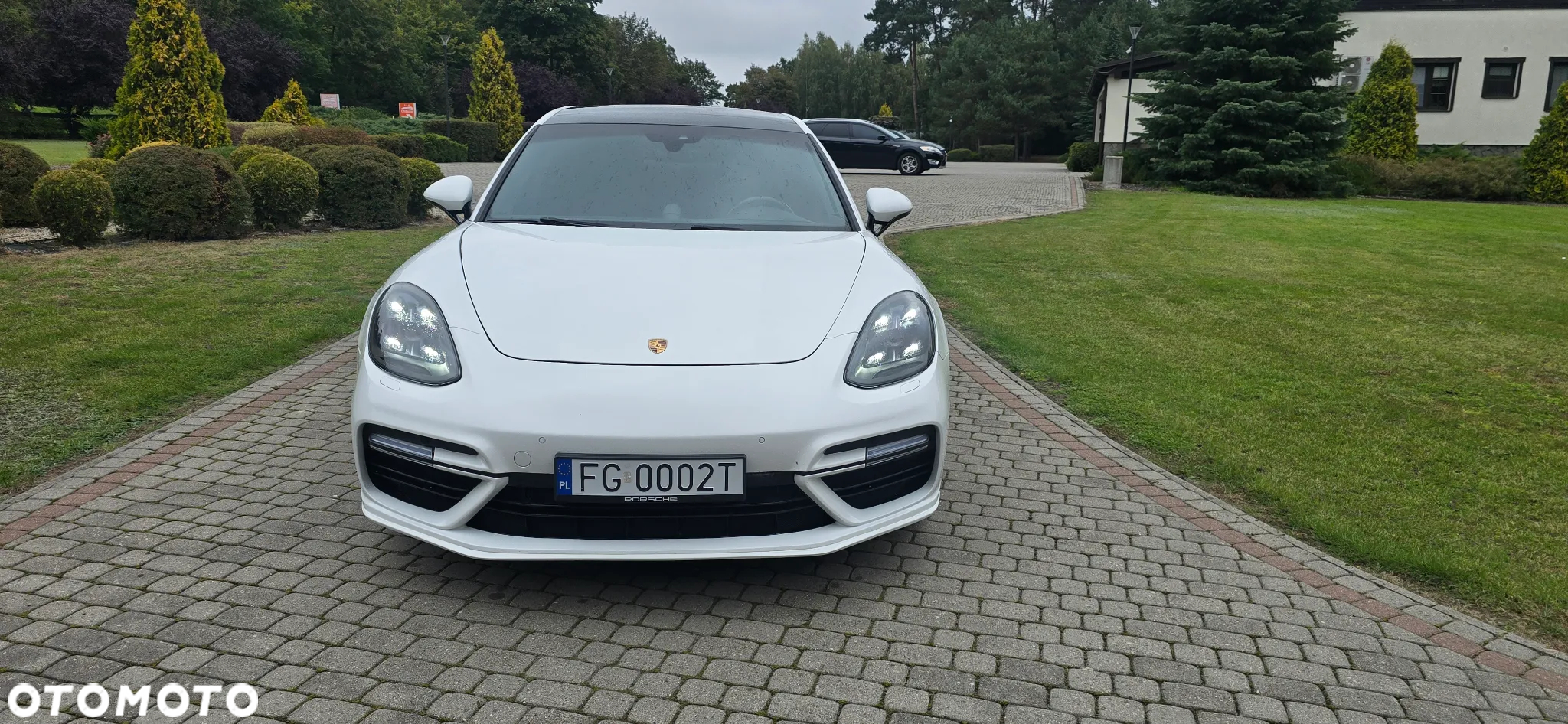 Porsche Panamera Standard - 16