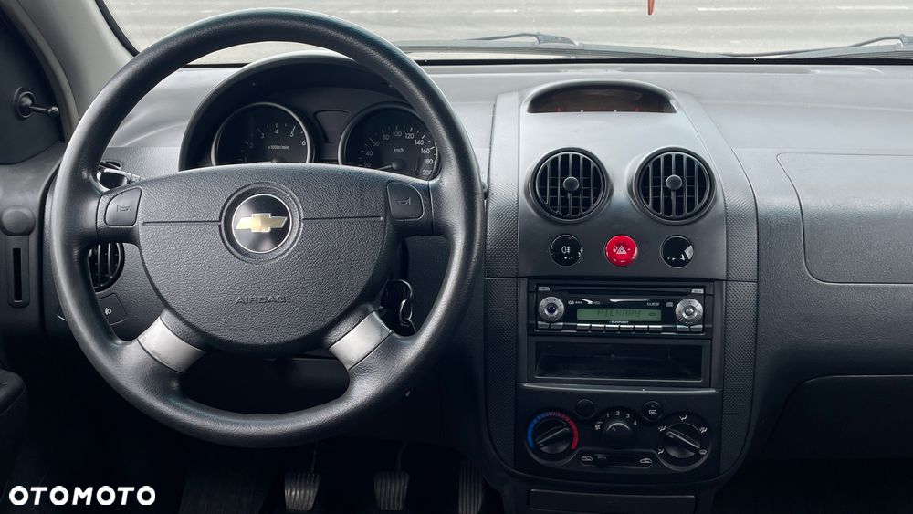 Chevrolet Aveo 1.2 Plus - 8