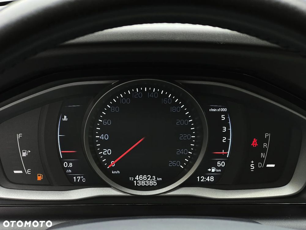 Volvo XC 60 D3 Geartronic Momentum - 22