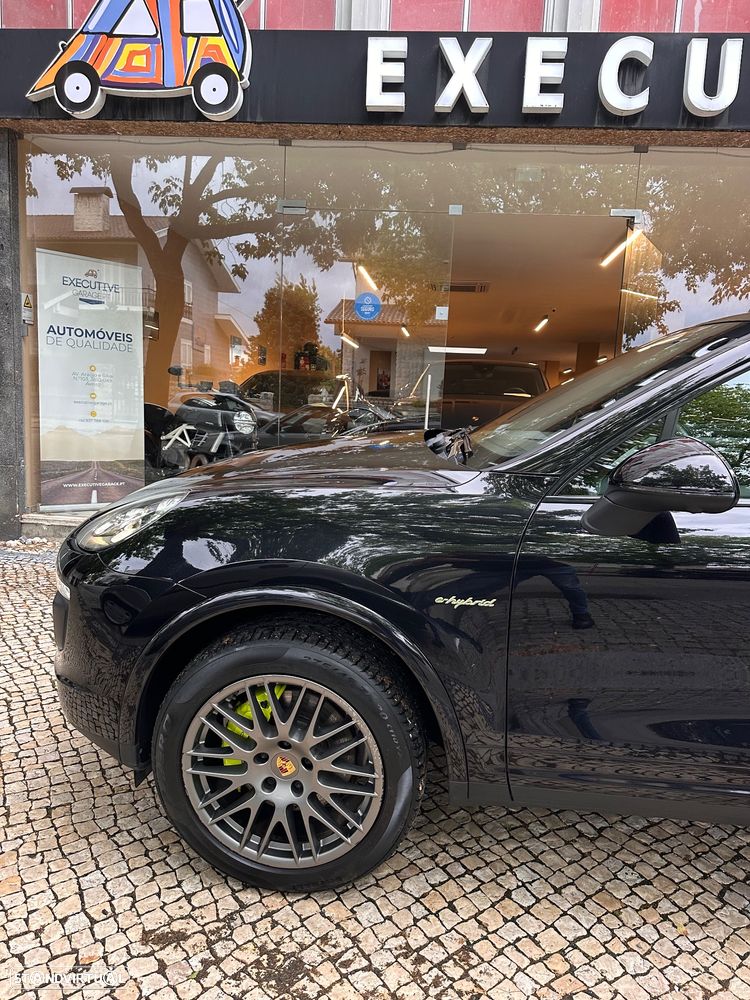 Porsche Cayenne S E-Hybrid Platinum Edition - 8