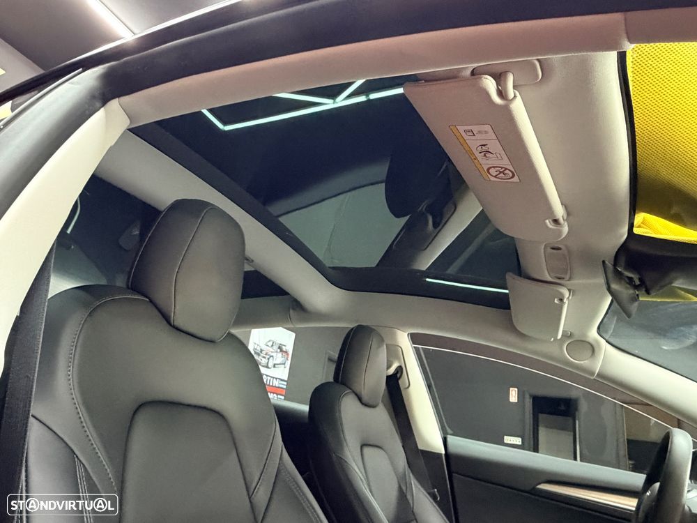 Tesla Model 3 Long Range Tração Integral - 19