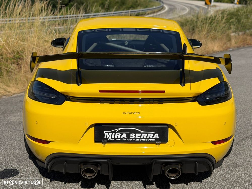 Porsche 718 Cayman GT4 RS - 13