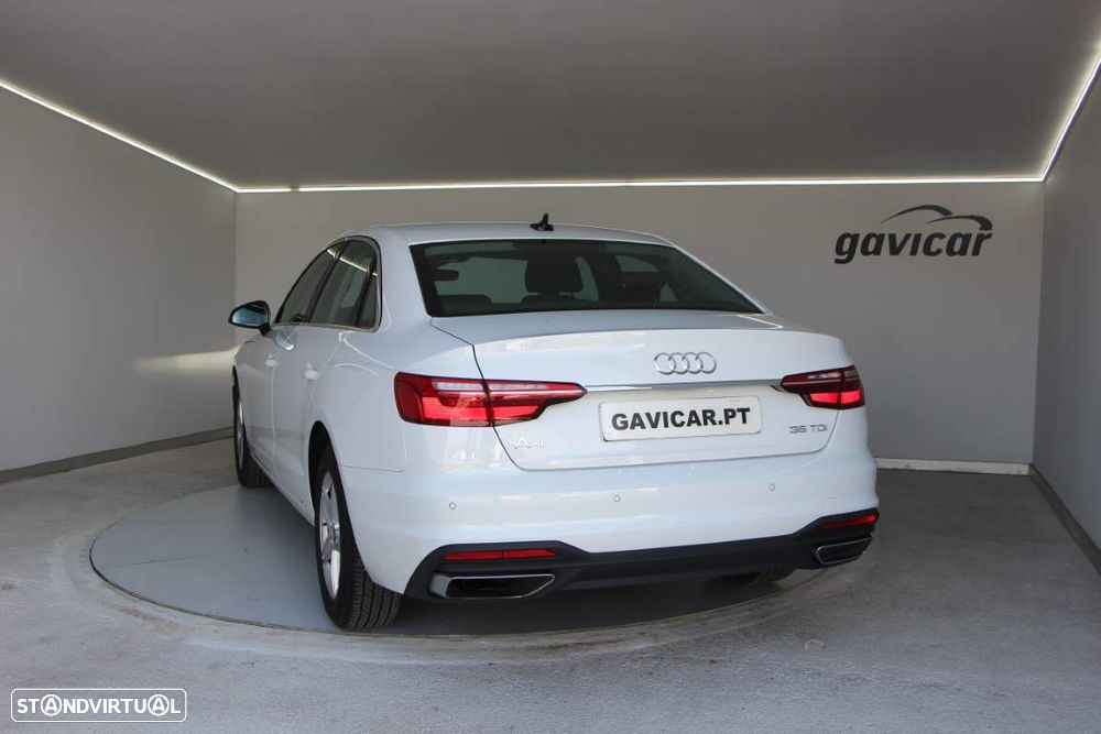 Audi A4 35 TDI S tronic - 27