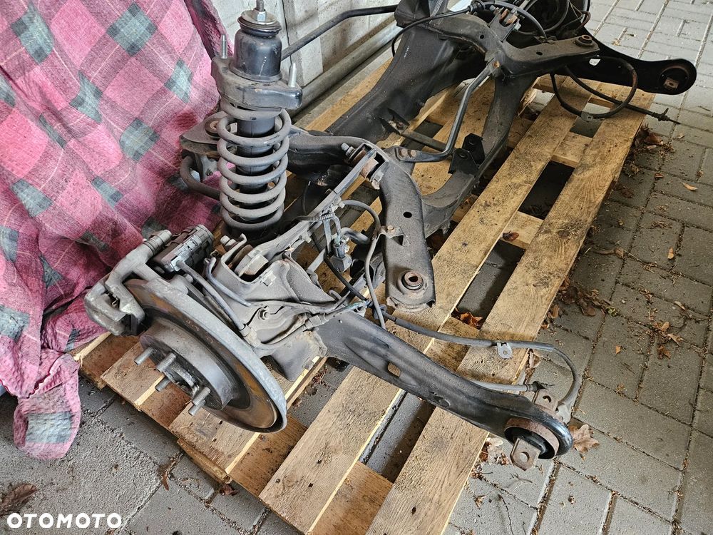 Mitsubishi Eclipse Cross 4WD Belka Zawieszenia Tył 17-21r - 2