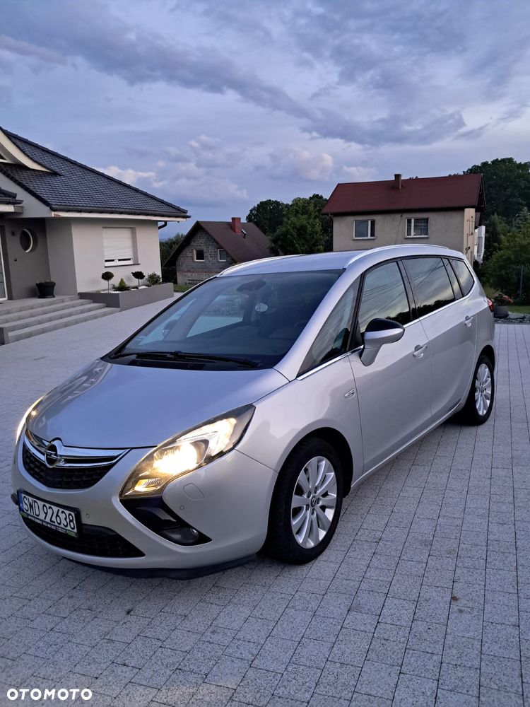 Opel Zafira Tourer 2.0 CDTI Automatik Edition - 1
