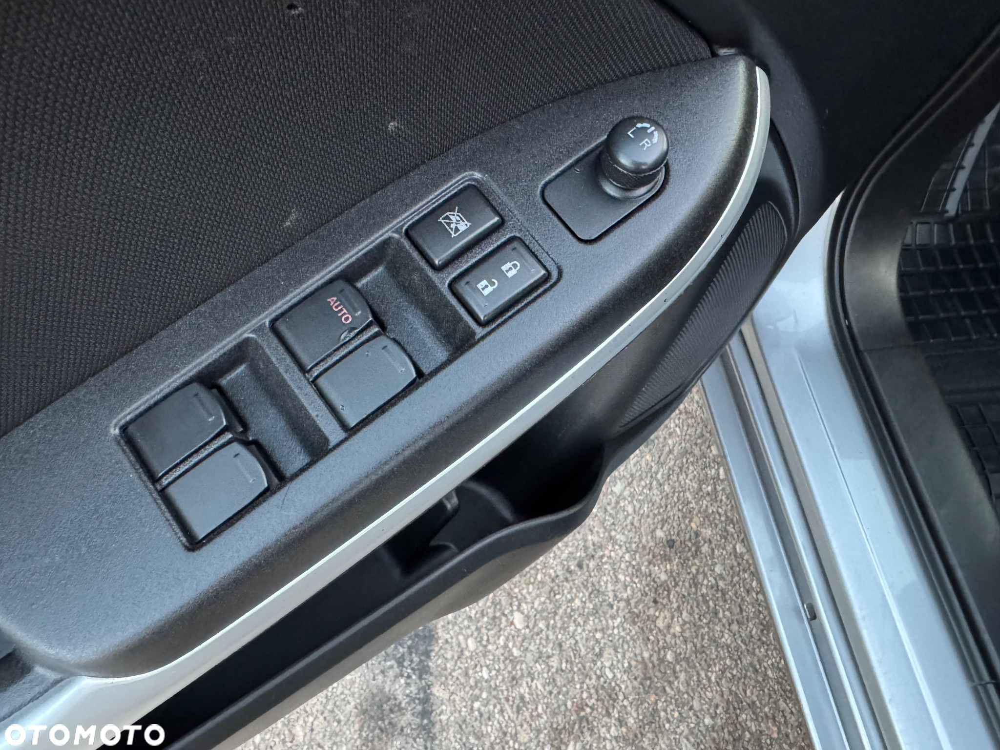 Suzuki Baleno 1.0 T Premium Plus - 29