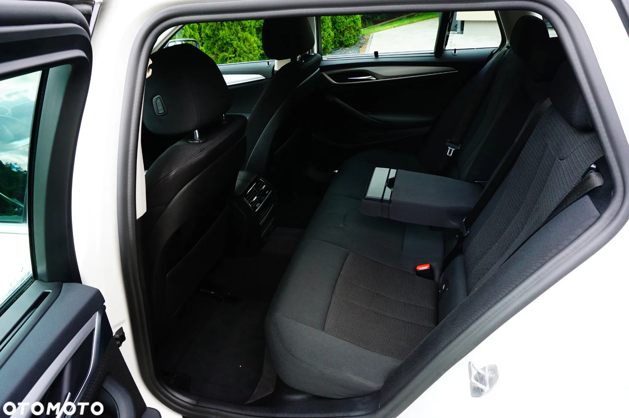 BMW Seria 5 520d - 19