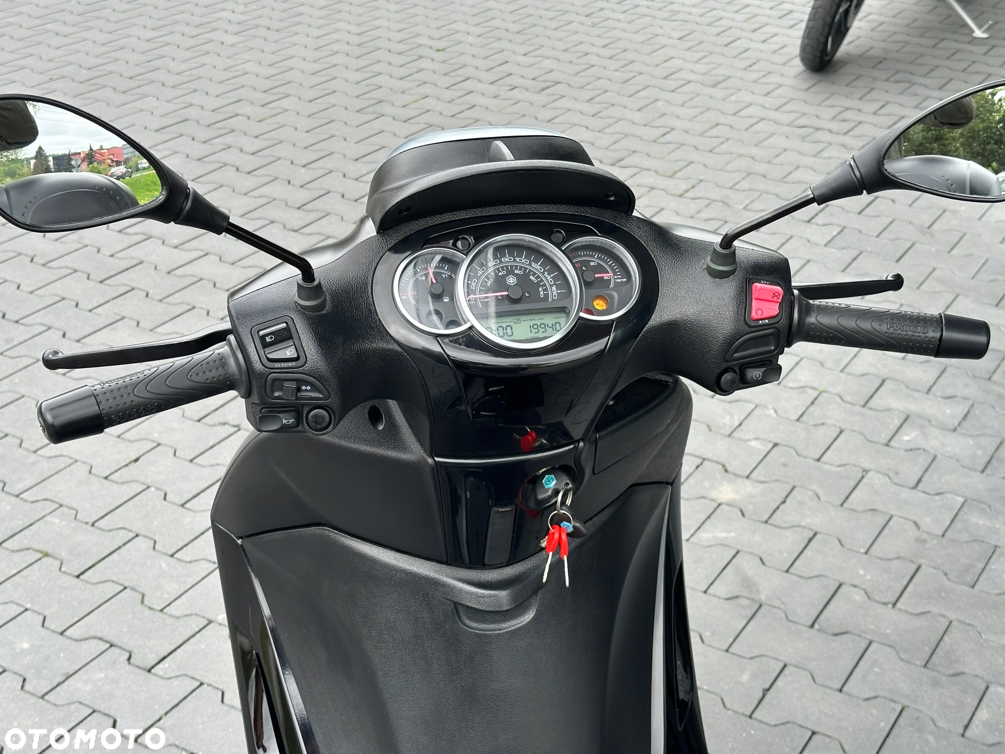 Piaggio Beverly - 15