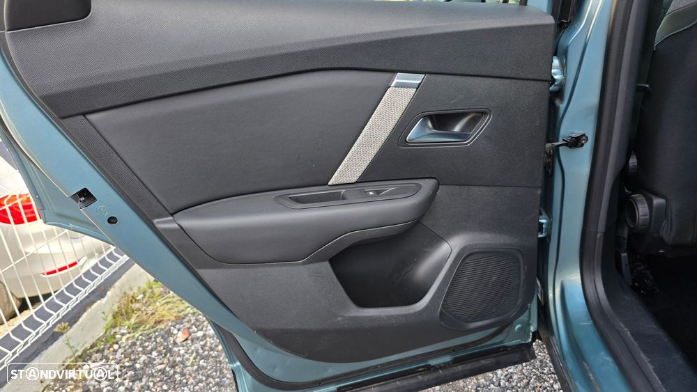 Citroën C4 1.2 PureTech Shine - 55