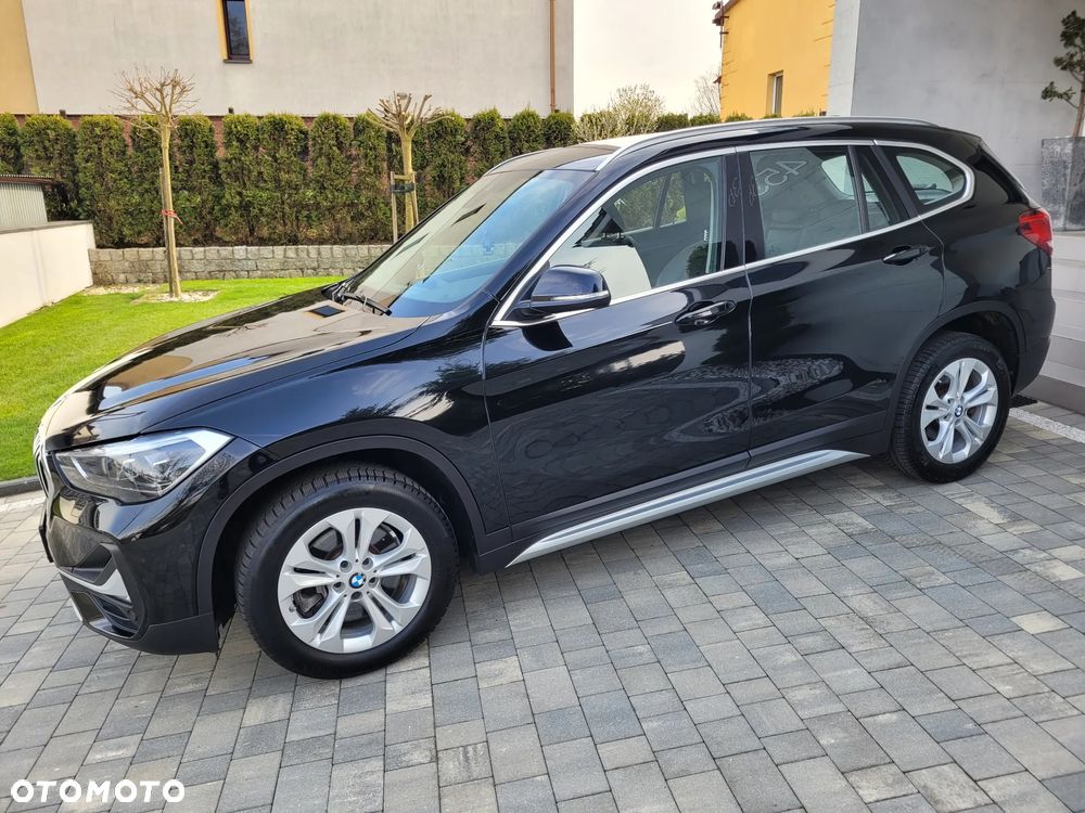 BMW X1 sDrive20i Sport Line - 15