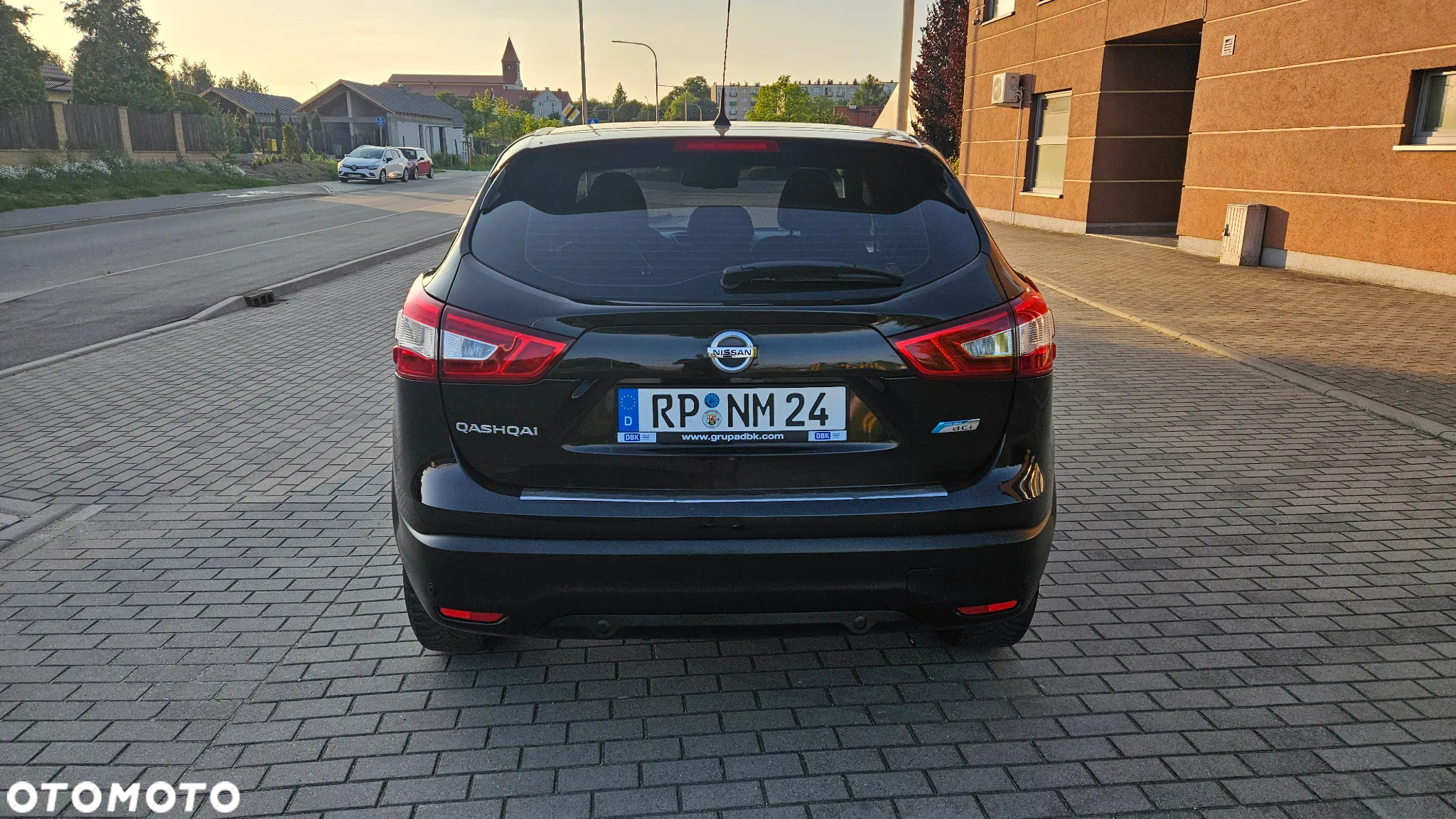 Nissan Qashqai 1.6 dCi TEKNA - 4