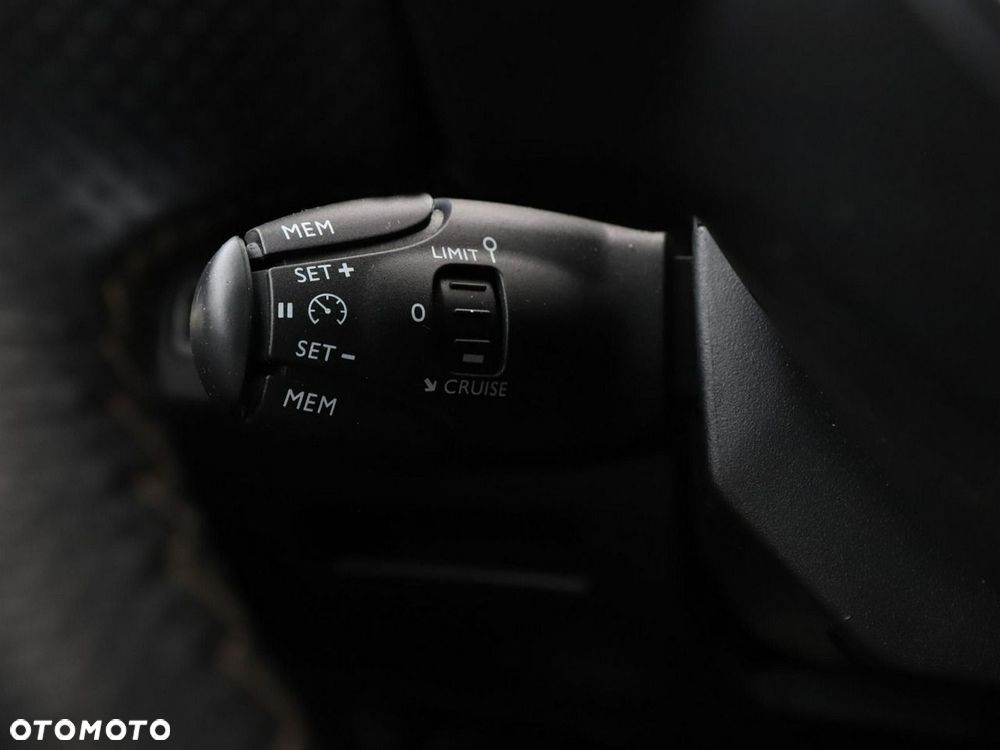 Peugeot 3008 1.2 PureTech GT S&S - 33
