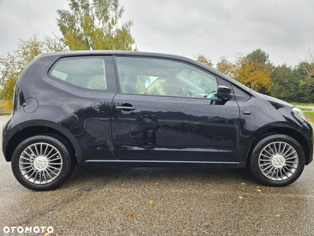 Volkswagen up! 1.0 high - 3