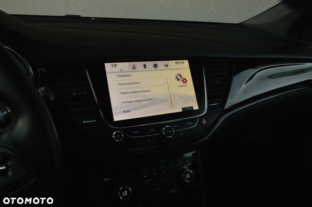 Opel Astra 1.6 Turbo Start/Stop Innovation - 17