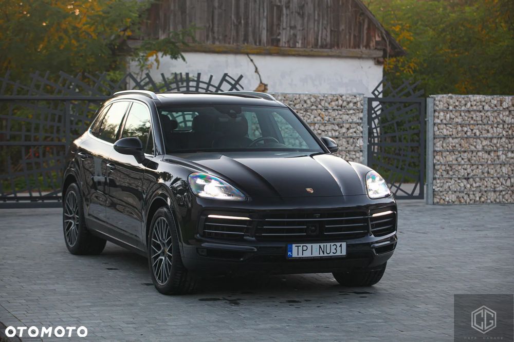 Porsche Cayenne - 30