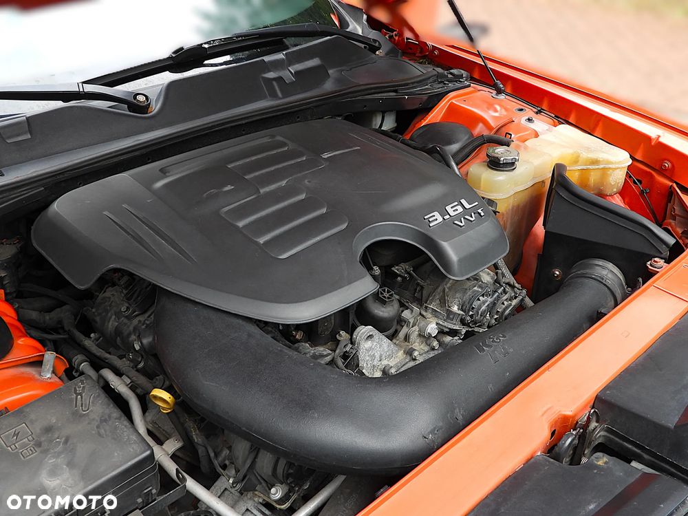 Dodge Challenger - 22