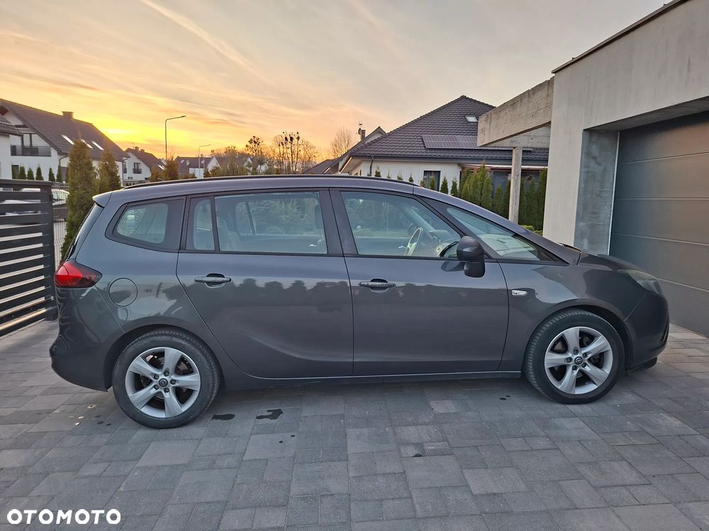 Opel Zafira - 3