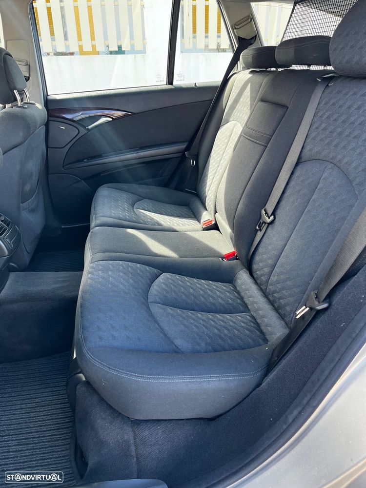 Mercedes-Benz E 220 CDi Classic - 10